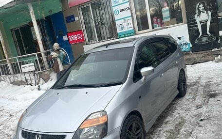 Honda Stream I рестайлинг, 2001 год, 680 000 рублей, 1 фотография