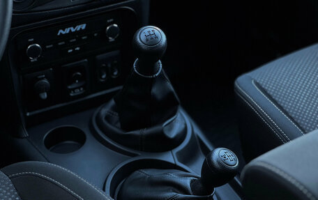 Chevrolet Niva I рестайлинг, 2019 год, 799 000 рублей, 21 фотография