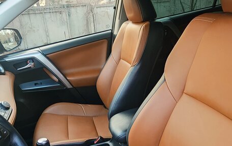 Toyota RAV4, 2017 год, 2 750 000 рублей, 16 фотография