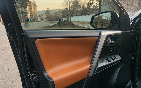 Toyota RAV4, 2017 год, 2 750 000 рублей, 19 фотография