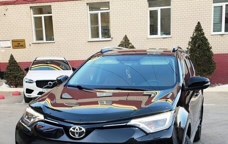 Toyota RAV4, 2017 год, 2 750 000 рублей, 7 фотография
