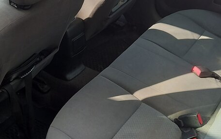 Nissan Almera, 2003 год, 180 000 рублей, 2 фотография