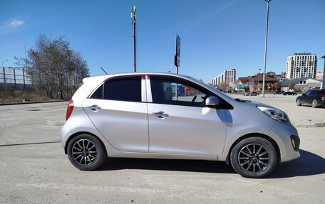 KIA Picanto II, 2011 год, 680 000 рублей, 3 фотография