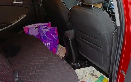 Hyundai Solaris II рестайлинг, 2013 год, 860 000 рублей, 13 фотография