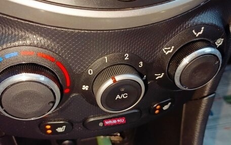 Hyundai Solaris II рестайлинг, 2013 год, 860 000 рублей, 19 фотография