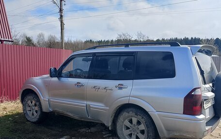 Mitsubishi Pajero III рестайлинг, 2003 год, 800 000 рублей, 2 фотография