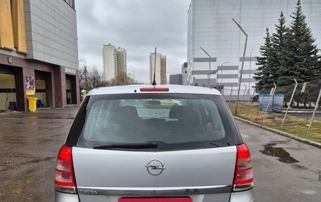 Opel Zafira B, 2010 год, 650 000 рублей, 5 фотография