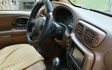 Chevrolet TrailBlazer II, 2003 год, 800 000 рублей, 21 фотография