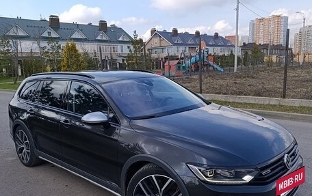 Volkswagen Passat B8 рестайлинг, 2018 год, 2 860 000 рублей, 4 фотография