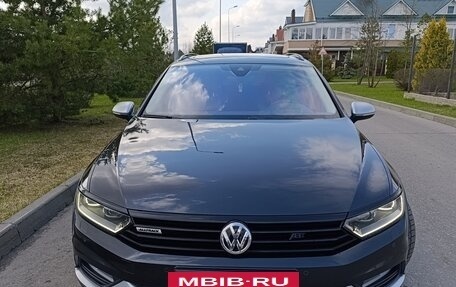 Volkswagen Passat B8 рестайлинг, 2018 год, 2 860 000 рублей, 5 фотография