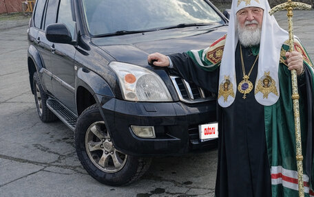 Toyota Land Cruiser Prado 120 рестайлинг, 2004 год, 1 720 000 рублей, 1 фотография