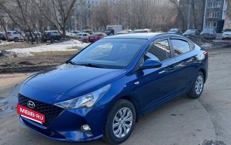 Hyundai Solaris II рестайлинг, 2022 год, 1 650 000 рублей, 11 фотография