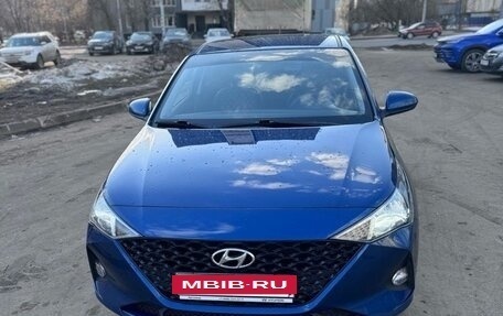 Hyundai Solaris II рестайлинг, 2022 год, 1 650 000 рублей, 7 фотография