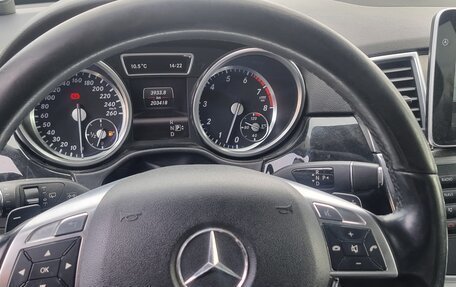 Mercedes-Benz M-Класс, 2012 год, 1 950 000 рублей, 2 фотография