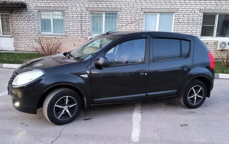 Renault Logan I, 2011 год, 600 000 рублей, 3 фотография