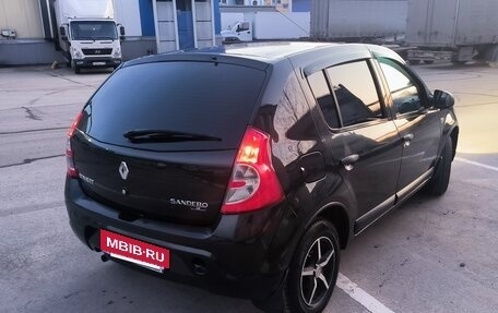 Renault Logan I, 2011 год, 600 000 рублей, 6 фотография