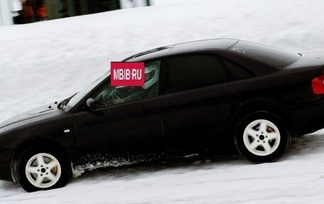 Audi A4, 1995 год, 750 000 рублей, 4 фотография