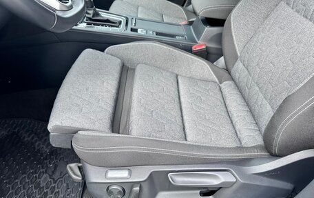 Volkswagen Passat B8 рестайлинг, 2022 год, 2 350 000 рублей, 10 фотография