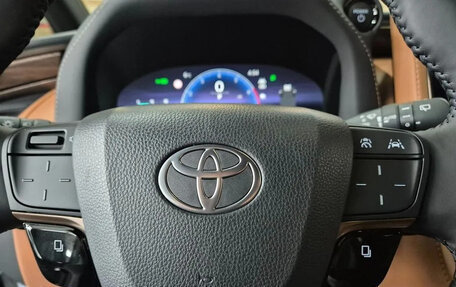 Toyota Alphard, 2025 год, 10 990 000 рублей, 10 фотография