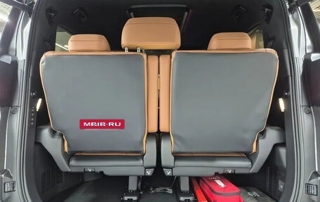 Toyota Alphard, 2025 год, 10 990 000 рублей, 5 фотография