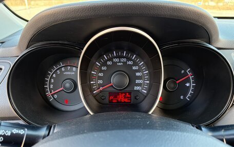 KIA Rio III рестайлинг, 2014 год, 990 000 рублей, 14 фотография