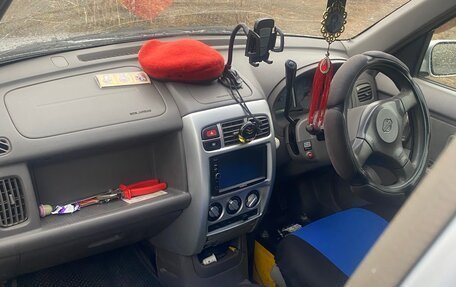 Nissan Cube II, 2001 год, 230 000 рублей, 4 фотография