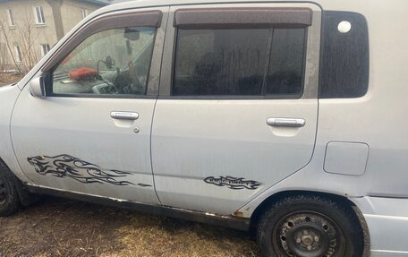 Nissan Cube II, 2001 год, 230 000 рублей, 7 фотография
