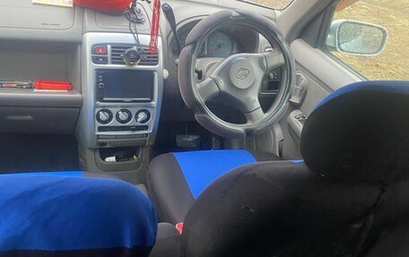 Nissan Cube II, 2001 год, 230 000 рублей, 2 фотография