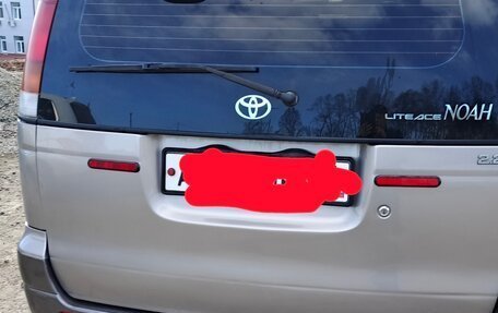 Toyota Lite Ace III, 1985 год, 600 000 рублей, 2 фотография