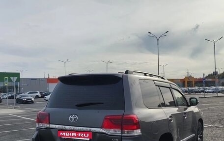 Toyota Land Cruiser 200, 2008 год, 3 100 000 рублей, 4 фотография