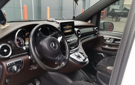 Mercedes-Benz V-Класс, 2014 год, 3 200 000 рублей, 9 фотография