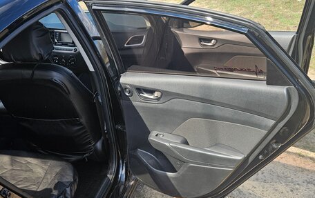 Hyundai Solaris II рестайлинг, 2018 год, 1 250 000 рублей, 5 фотография