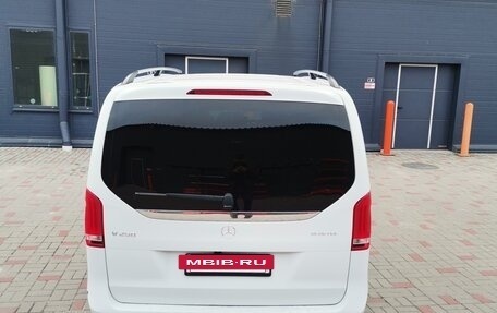 Mercedes-Benz V-Класс, 2014 год, 3 200 000 рублей, 5 фотография