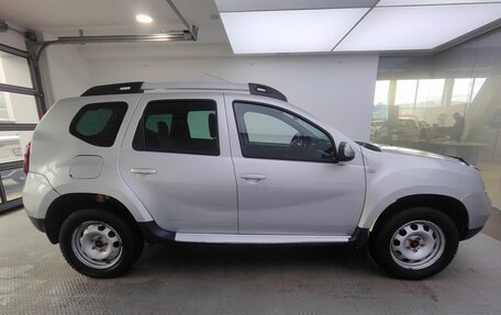 Renault Duster I рестайлинг, 2015 год, 949 000 рублей, 5 фотография