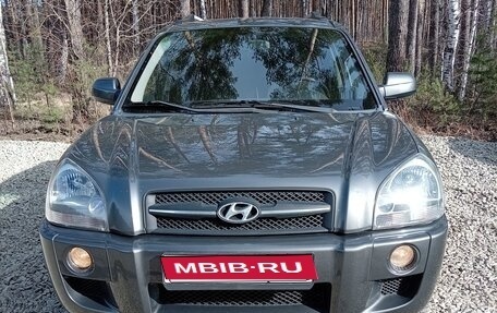 Hyundai Tucson III, 2007 год, 890 000 рублей, 1 фотография