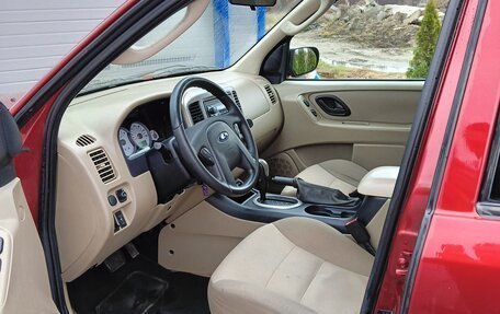 Ford Escape II, 2005 год, 620 000 рублей, 12 фотография