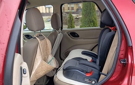 Ford Escape II, 2005 год, 620 000 рублей, 11 фотография