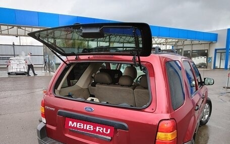Ford Escape II, 2005 год, 620 000 рублей, 10 фотография