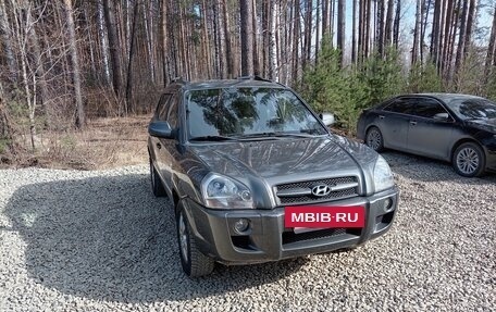 Hyundai Tucson III, 2007 год, 890 000 рублей, 3 фотография