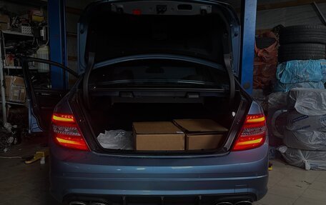 Mercedes-Benz C-Класс, 2010 год, 1 300 000 рублей, 5 фотография