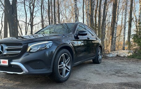Mercedes-Benz GLC, 2015 год, 2 100 000 рублей, 3 фотография