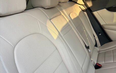 Mercedes-Benz GLC, 2015 год, 2 100 000 рублей, 20 фотография