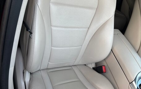 Mercedes-Benz GLC, 2015 год, 2 100 000 рублей, 23 фотография