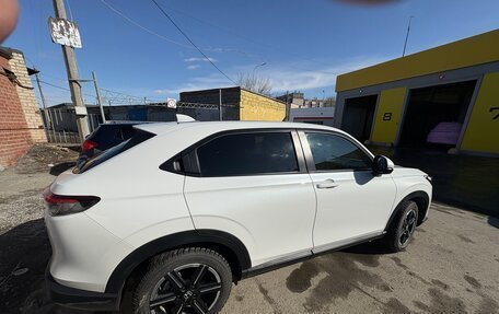 Honda Vezel, 2025 год, 2 700 000 рублей, 4 фотография