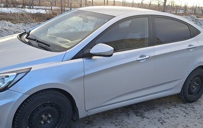 Hyundai Solaris II рестайлинг, 2011 год, 910 000 рублей, 1 фотография