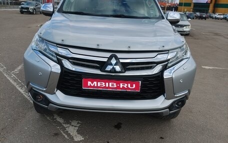 Mitsubishi Pajero Sport III рестайлинг, 2017 год, 3 100 000 рублей, 1 фотография