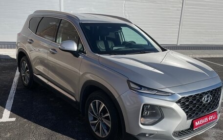 Hyundai Santa Fe IV, 2020 год, 3 300 000 рублей, 1 фотография