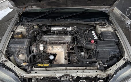 Toyota Vista V30, 1998 год, 490 000 рублей, 3 фотография