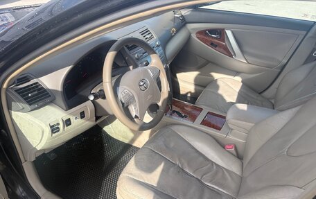 Toyota Camry, 2010 год, 1 180 000 рублей, 5 фотография