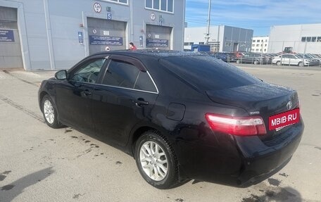 Toyota Camry, 2010 год, 1 180 000 рублей, 4 фотография